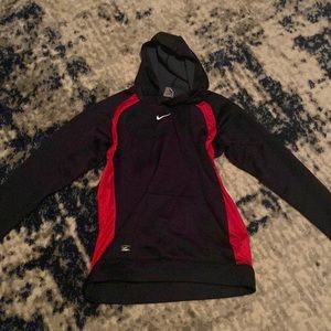 YXL Nike hoodie